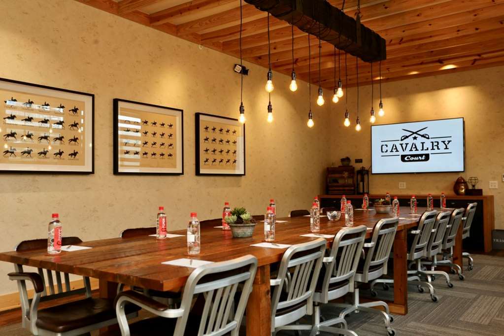 Cavalry Court, By Valencia Collection 4* College Station